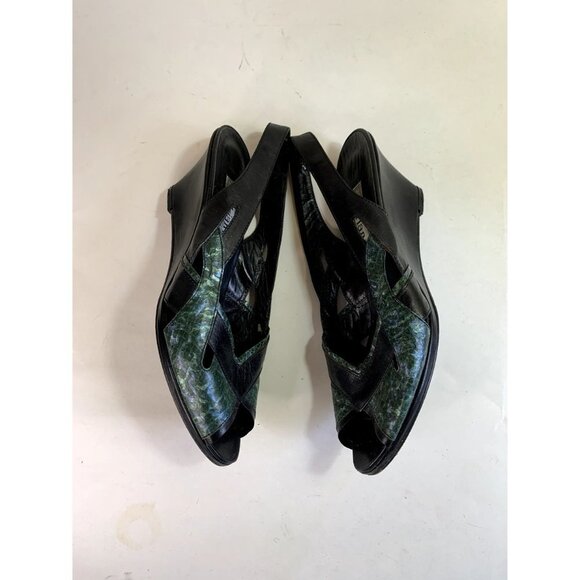 Vintage 70s Pointed Toe Slingback SnakeSkin Wedge Shoe Black Green Women's 38/7 - Picture 4 of 9